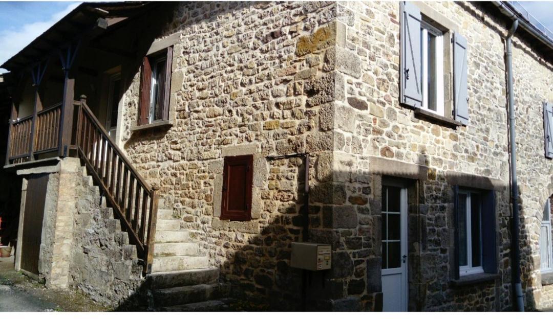 Maison De Village Goutrens 外观 照片